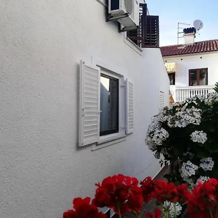 Studio Apartman Meli